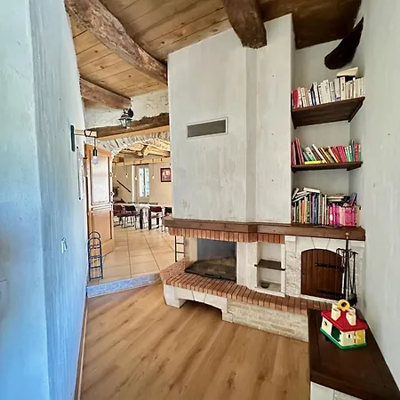 Beroye Maysou لوز سانت سوفير